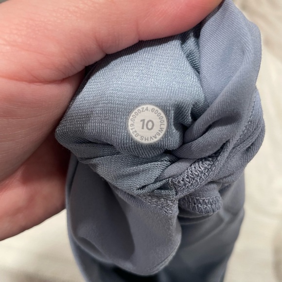 Lululemon Align Crop 21” leggings in Chambray - Picture 4 of 5